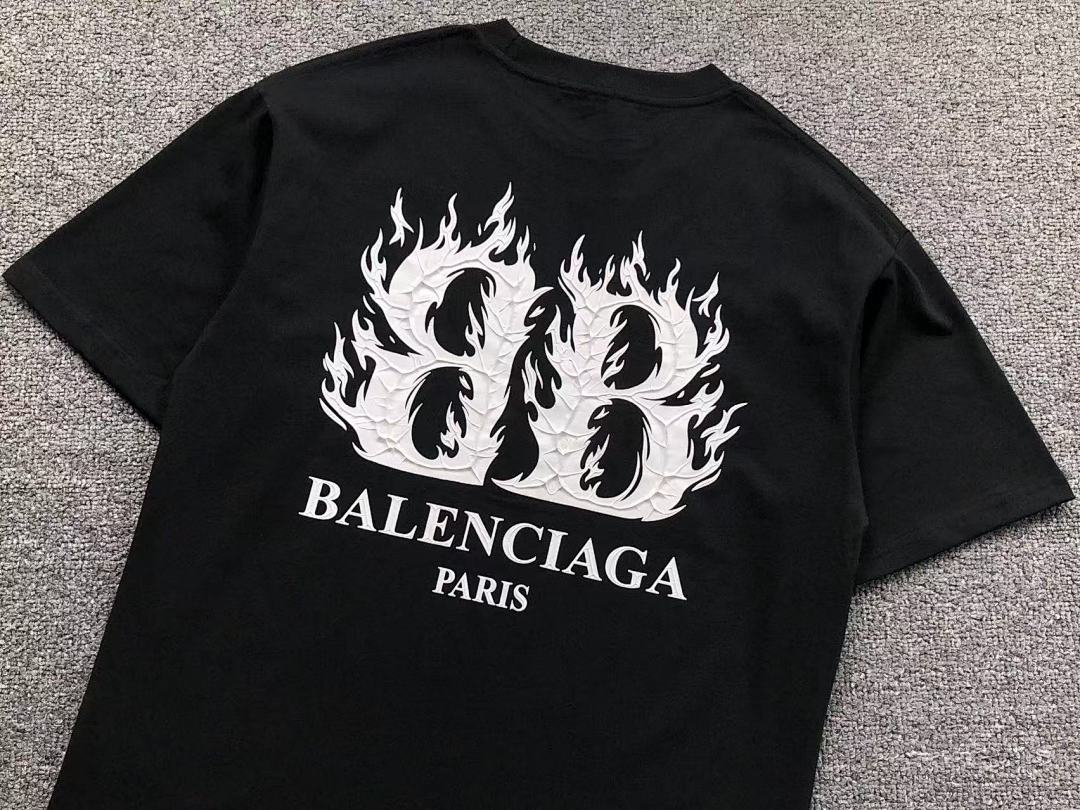 Balenciaga 108 B⭐L⭐⭐⭐IA⭐A T-SHIRT 213031321 (Im 170Cm 55Kg I Wear Size XS In The Phot) - Image 8