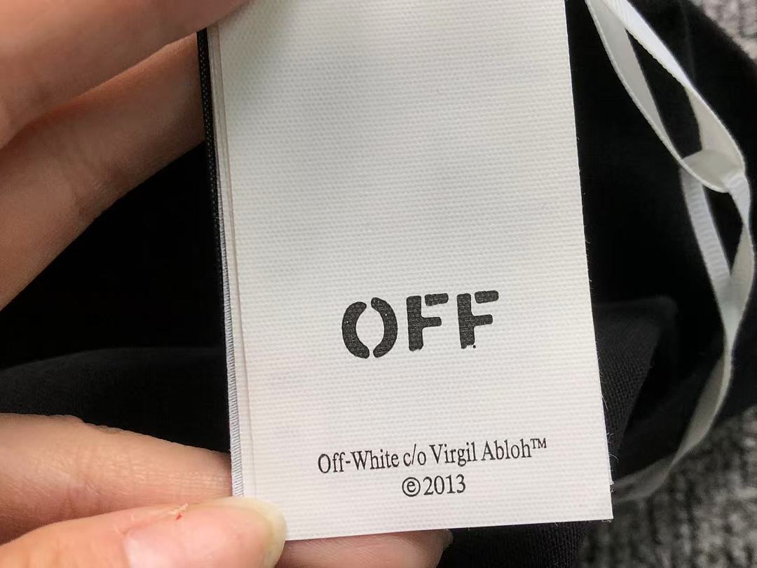 Off-White 125 OFF-WHITE LONG SLEEVED 5208052519 (Im 170Cm 60Kg I Wear Size M In The Phot) - Image 28