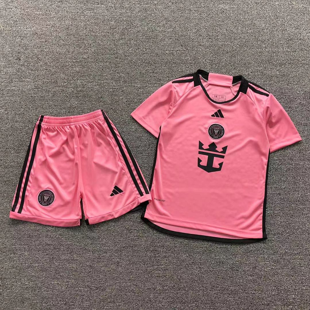 Chanel 68 FOOTBALL T-SHIRT SHORTS