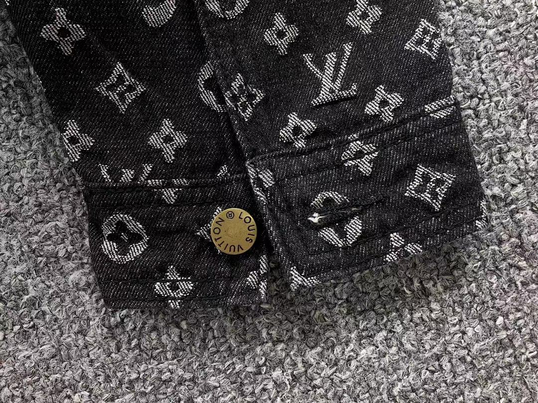 Louis Vuitton 235 L⭐ S⭐⭐R⭐⭐E - Image 12