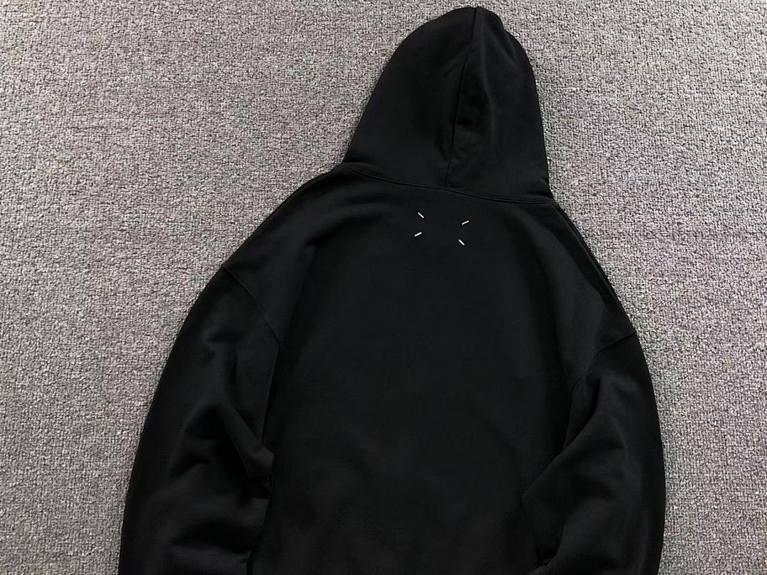 On Running 175 MAISON MARGIELA HOODIE 5123014162 (Im 170Cm 60Kg I Wear Size 44 In The Phot) - Image 10