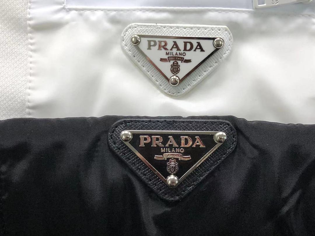 Prada 195 P⭐A⭐A HOODIE 4208281001 (Im 170Cm 60Kg I Wear Size M In The Phot) - Image 12