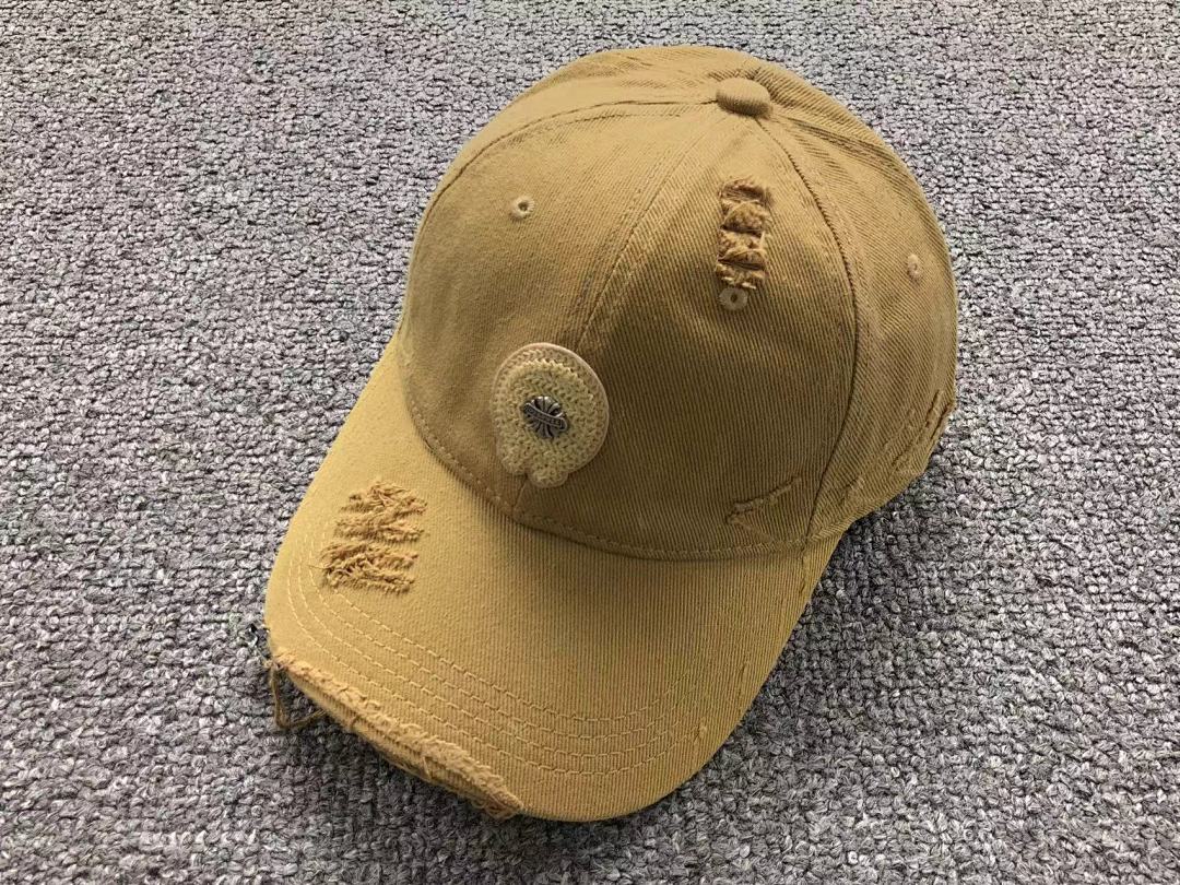 Comme des Garcons 75 C⭐⭐OME HE⭐⭐TS - Image 9