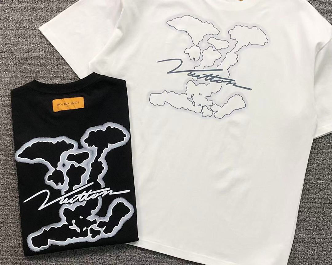 Louis Vuitton 158 L⭐ T-SHIRT 22040350001 (Im 170Cm 60Kg I Wear Size XS In The Phot) - Image 6
