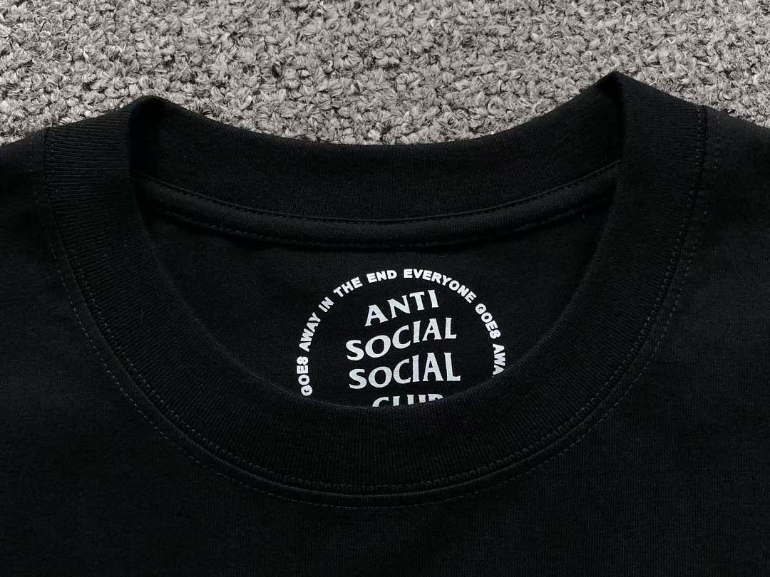 Christian Louboutin 88 ANTI SOCIAL CLUB T-SHIRT 3207031002 (Im 170Cm 60Kg I Wear Size L In The Phot) - Image 26