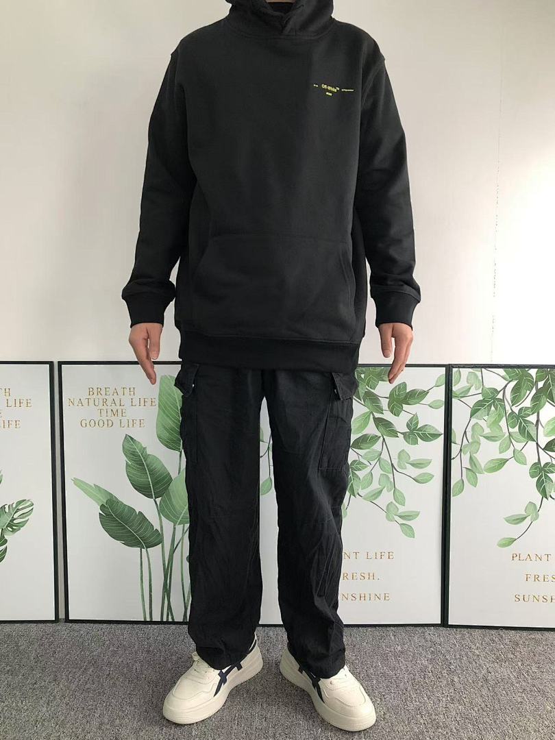 Off-White 168 OFF-WHITE HOODIE 312170119 (Im 170Cm 55Kg I Wear Size M In The Phot) - Image 3