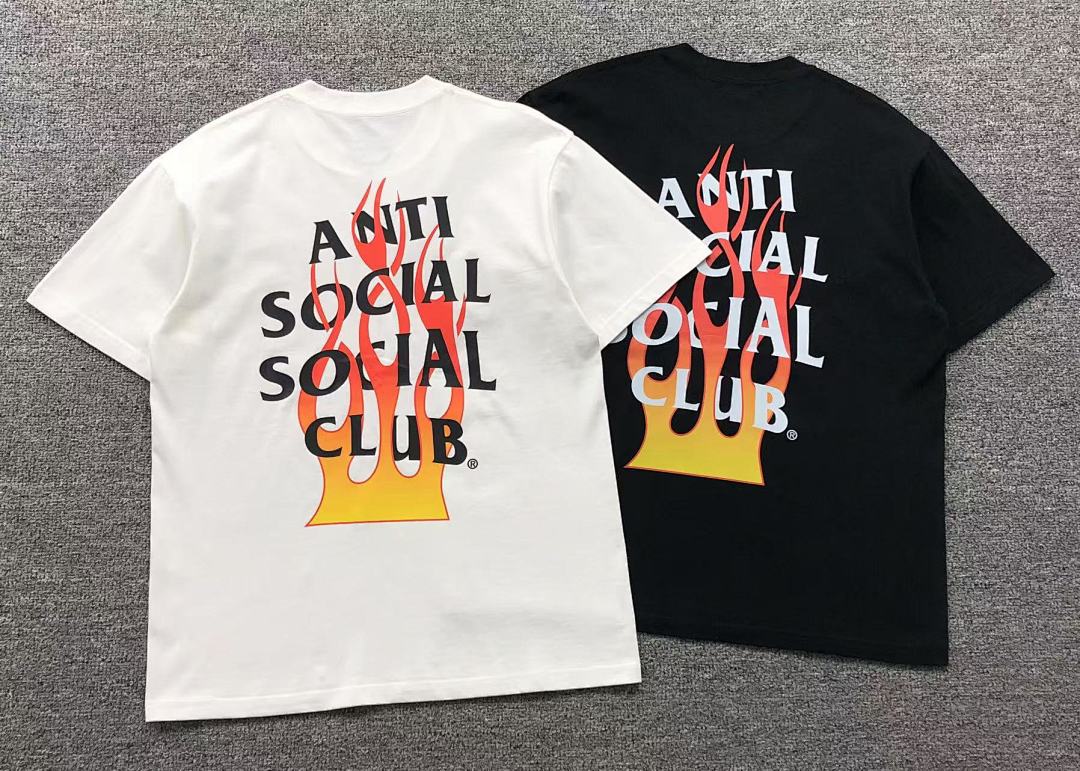 Christian Louboutin 85 ANTI SOCIAL CLUB T-SHIRT 111043502 (Im 170Cm 57Kg I Wear Size M In The Phot) - Image 5