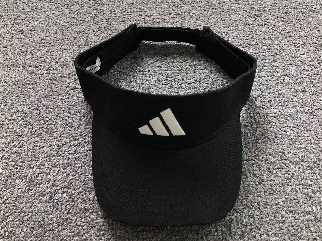 Adidas 68 A⭐I⭐AS B⭐L⭐⭐⭐IA⭐A - Image 4