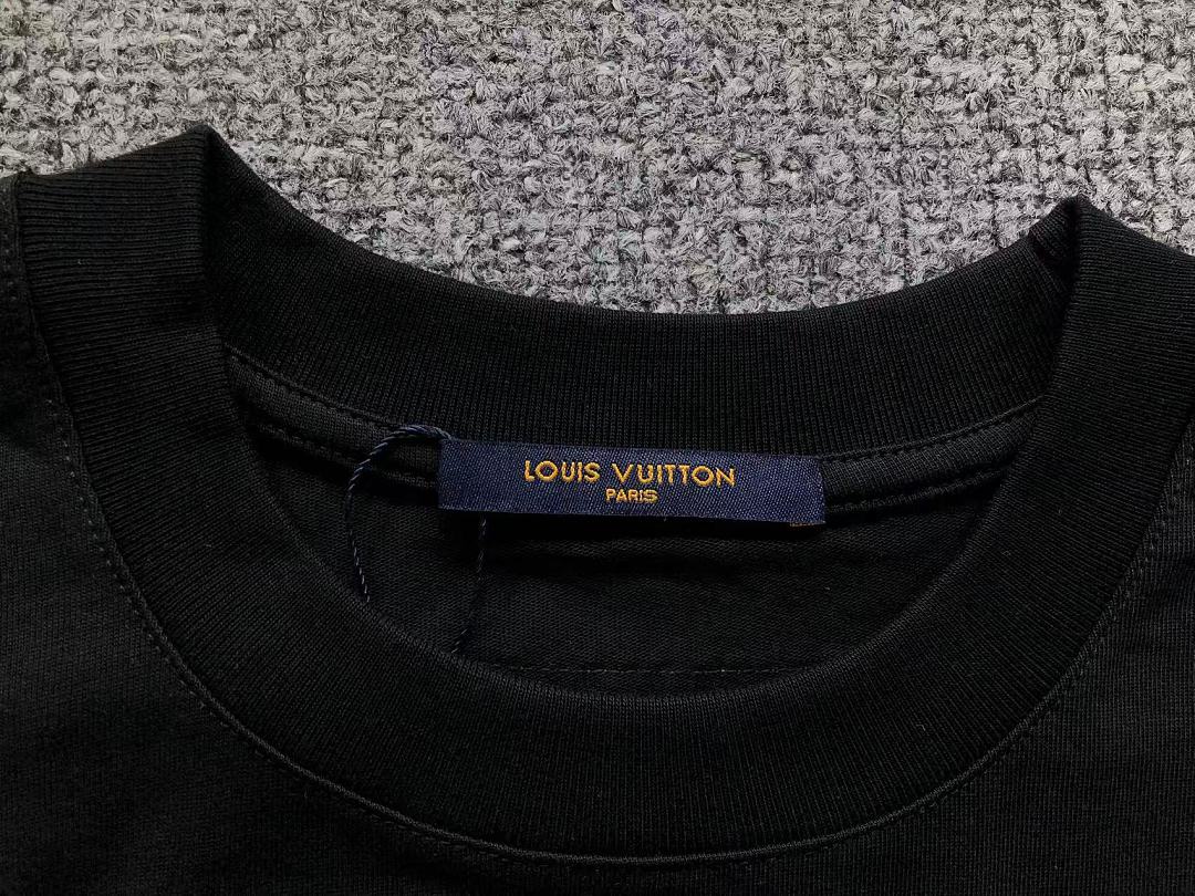 Louis Vuitton 128 L⭐ T-SHIRT 3204223821 (Im 170Cm 60Kg I Wear Size M In The Phot) - Image 20