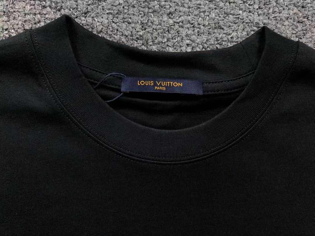 Louis Vuitton 115 L⭐ T-SHIRT 5122501147 (Im 170Cm 60Kg I Wear Size M In The Phot) - Image 20