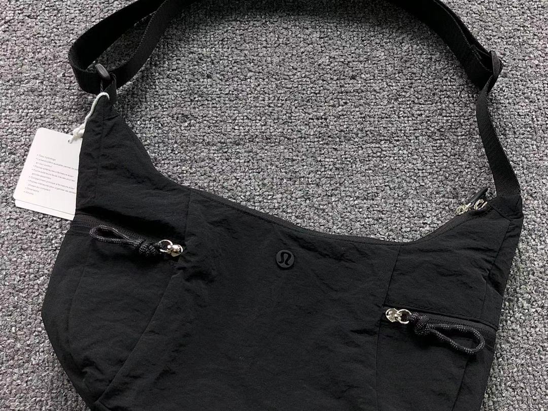 On Running 85 LULULEMON BAG 1108220566 (Long 37CM* Wide 9CM* High 26CM) - Image 4