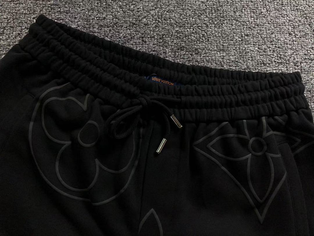 Louis Vuitton 128 L⭐ SHORTS 41060621 (Im 170Cm 60Kg I Wear Size S In The Phot) - Image 25