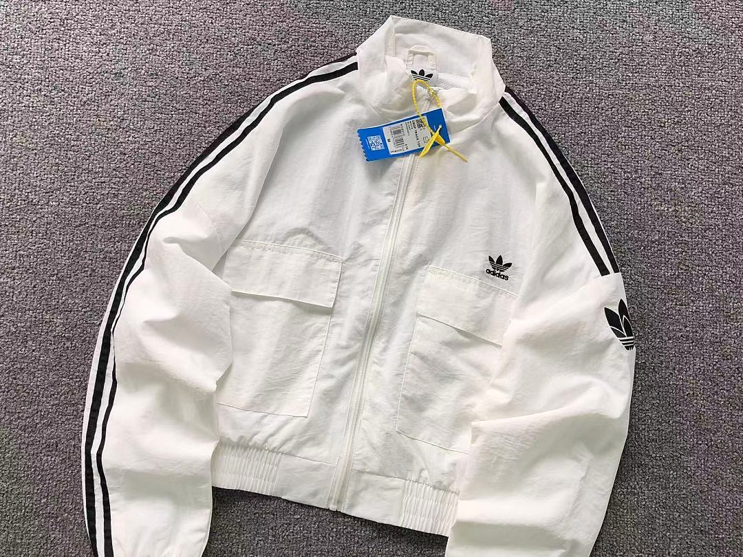Adidas 158 A⭐I⭐AS JACKET FEMAIE - Image 9