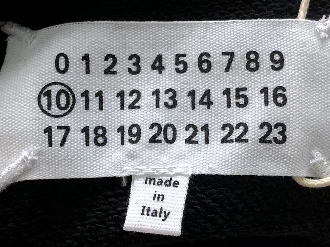 On Running 165 MAISON MARGIELA HOODIE 5123022162 (Im 170Cm 60Kg I Wear Size 44 In The Phot) - Image 19