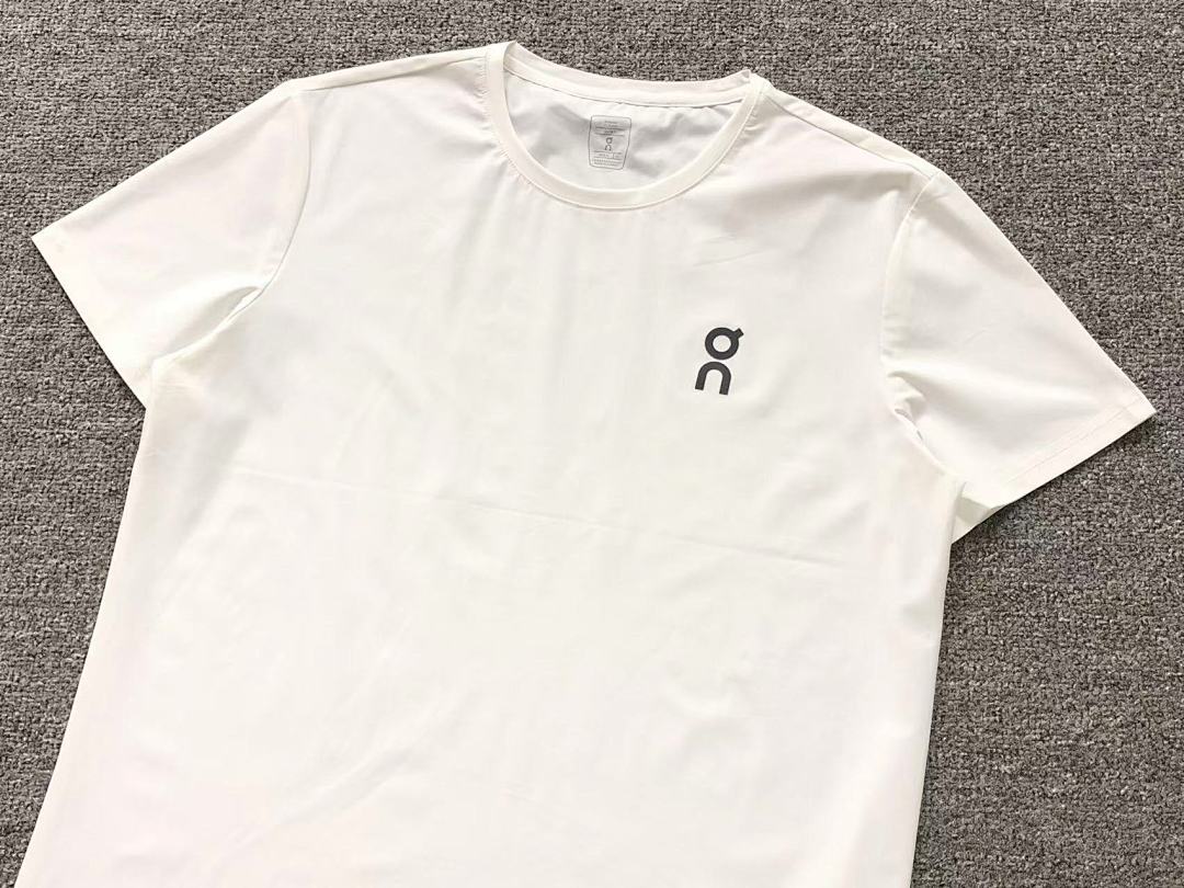 On Running 78 ON T-SHIRT 3201151703 (Im 170Cm 60Kg I Wear Size XL In The Phot) - Image 8