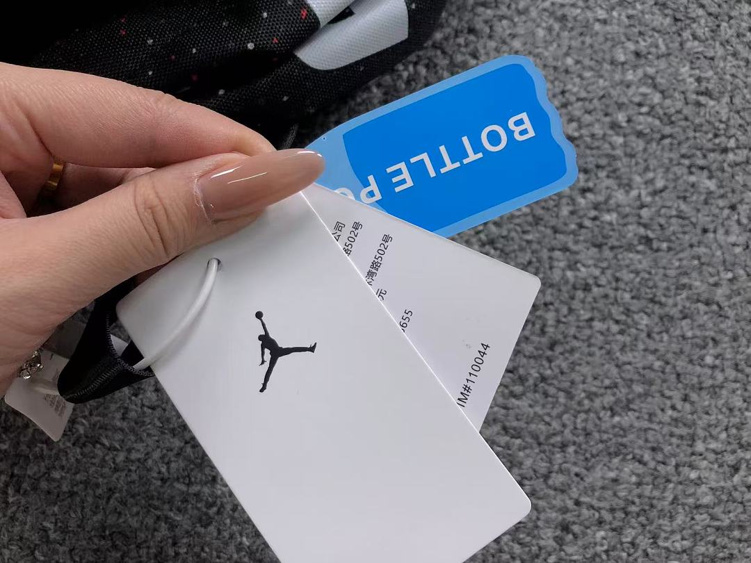 Air Jordan 128 A⭐R J⭐R⭐AN BAG 22042621172 (Long 29CM* Wide 15CM* High 47CM) - Image 45