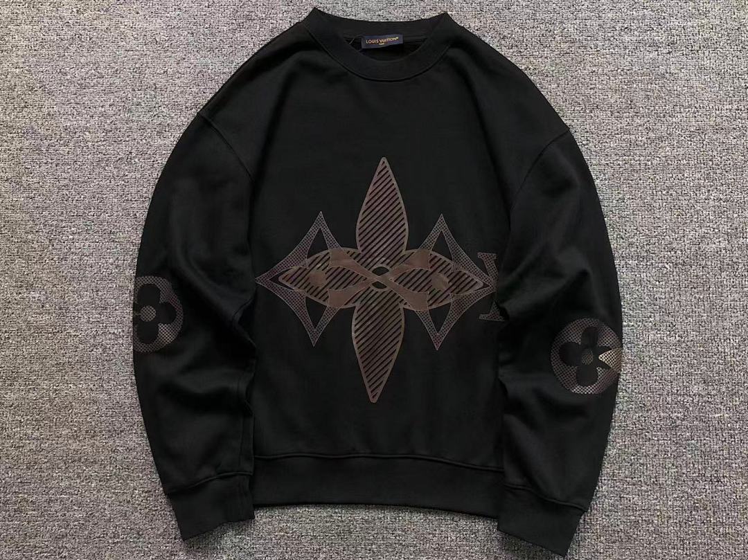 Louis Vuitton 158 L⭐ HOODIE 511181870 (Im 170Cm 60Kg I Wear Size M In The Phot) - Image 5
