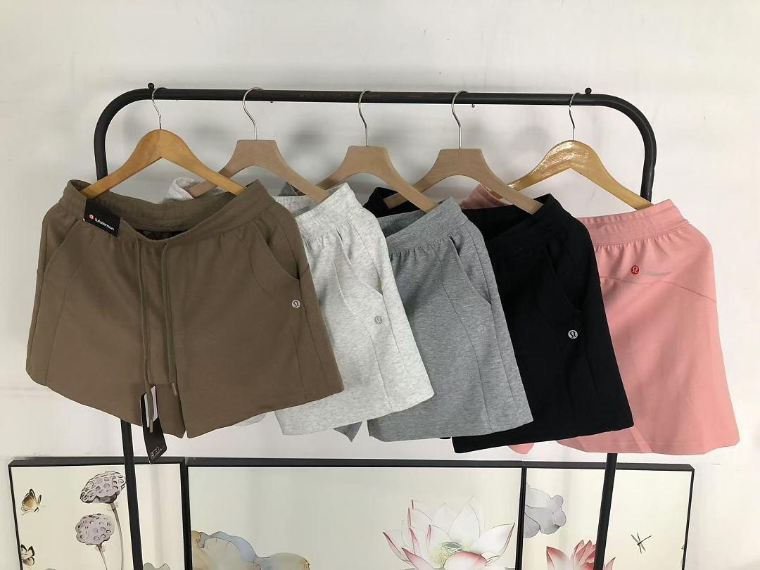 Unbranded 128 LULULEMON SHORTS FEMAIE - Image 29