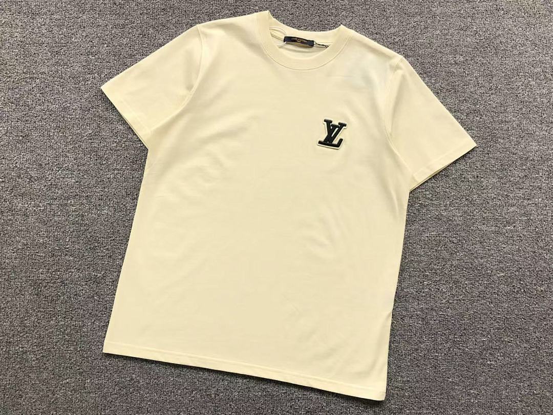 Louis Vuitton 115 L⭐ T-SHIRT 3105121360 (Im 170Cm 60Kg I Wear Size M In The Phot) - Image 9