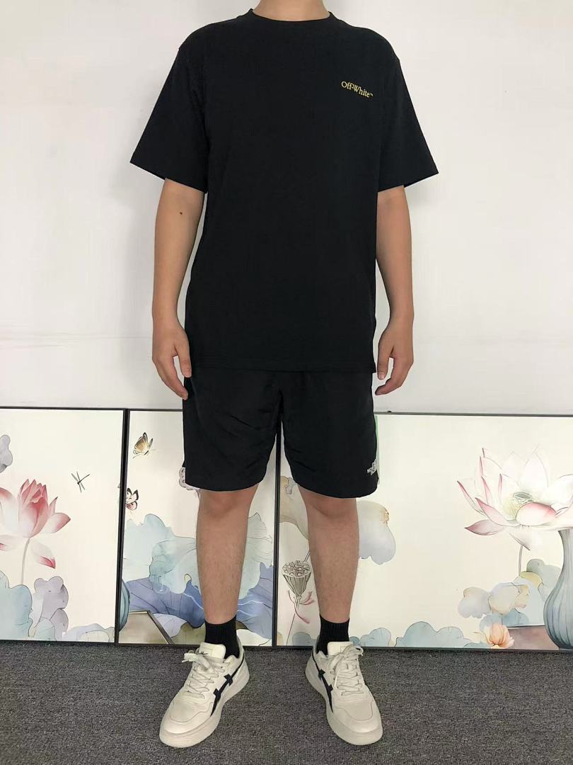 Off-White 98 OFF-WHITE T-SHIRT 59014619 (Im 170Cm 60Kg I Wear Size S In The Phot) - Image 3