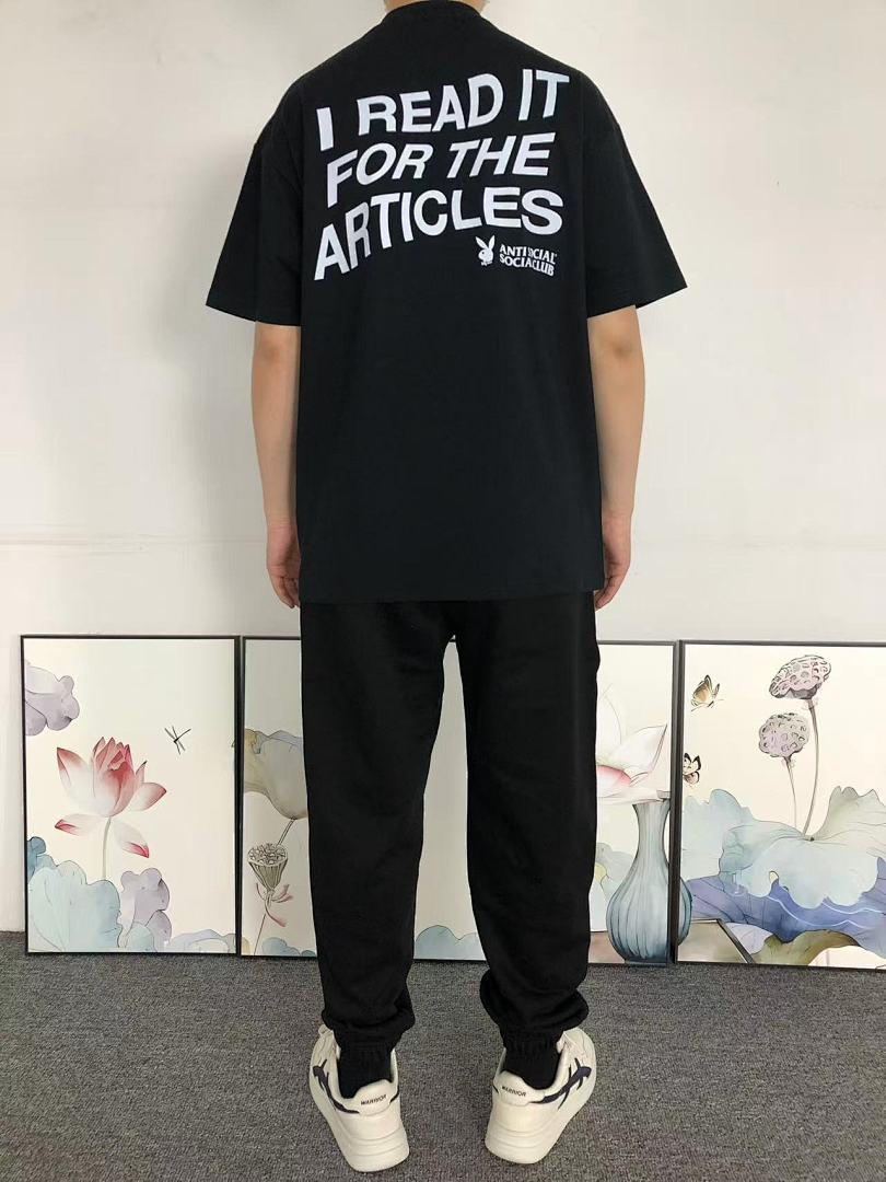 Christian Louboutin 85 ANTI SOCIAL CLUB T-SHIRT 215122102 (Im 170Cm 60Kg I Wear Size L In The Phot) - Image 4