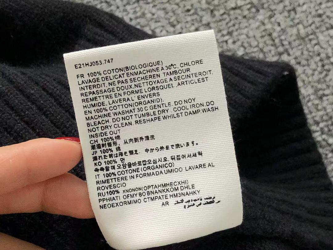 AMI 158 AMI SWEATER 21101102125 (Im 170Cm 60Kg I Wear Size M In The Phot) - Image 45