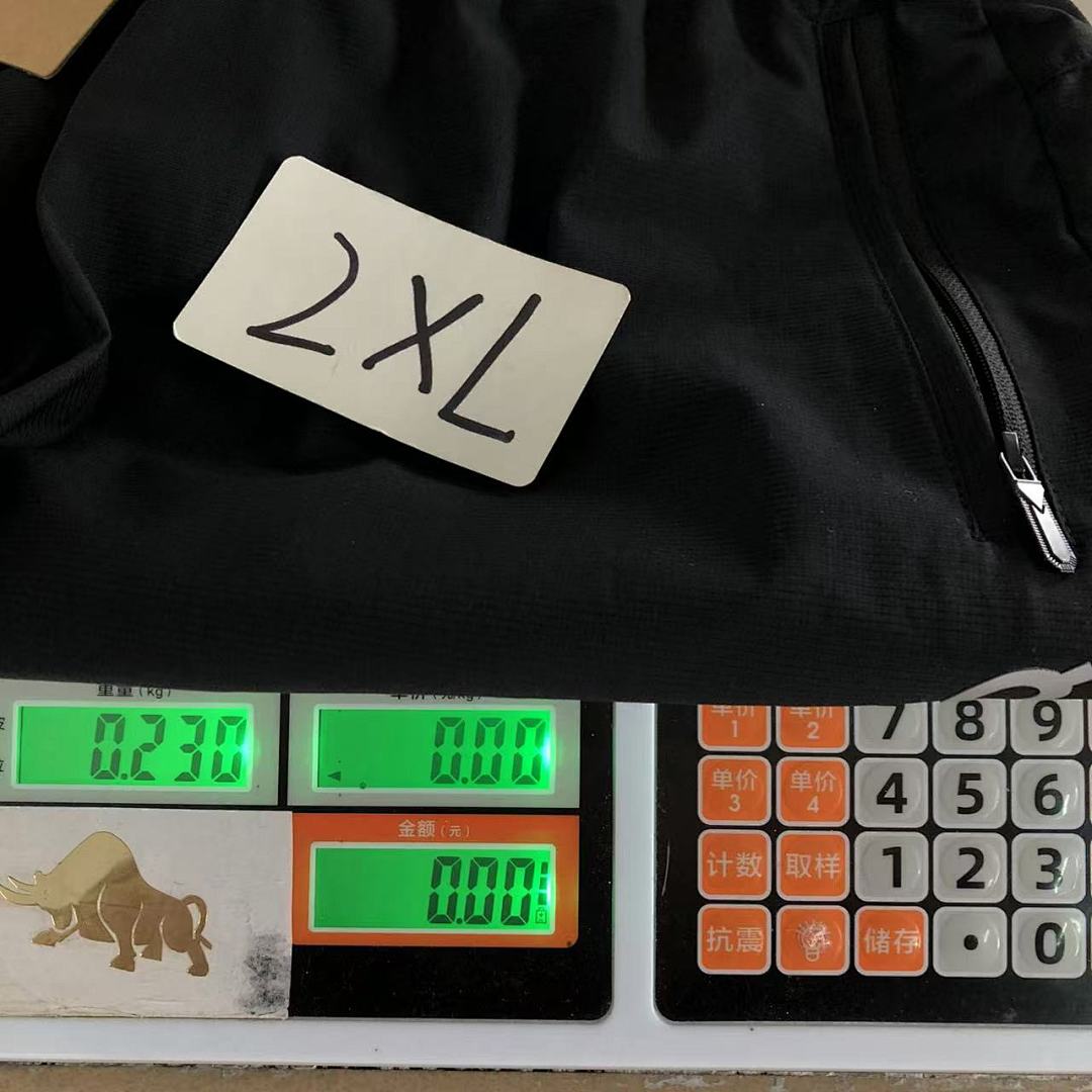 On Running 128 ON T-SHIRT - Image 23