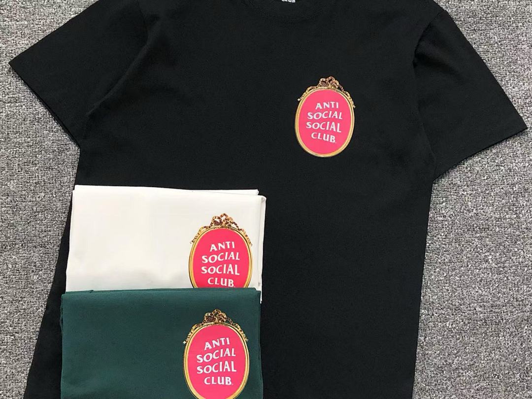 Christian Louboutin 85 ANTI SOCIAL CLUB T-SHIRT - Image 18