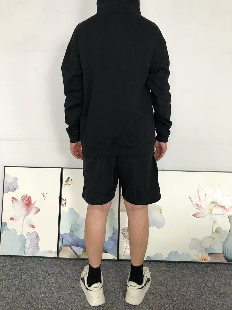 AMIRI 135 AMIRI HOODIE 1109012974 (Im 170Cm 60Kg I Wear Size S In The Phot) - Image 4