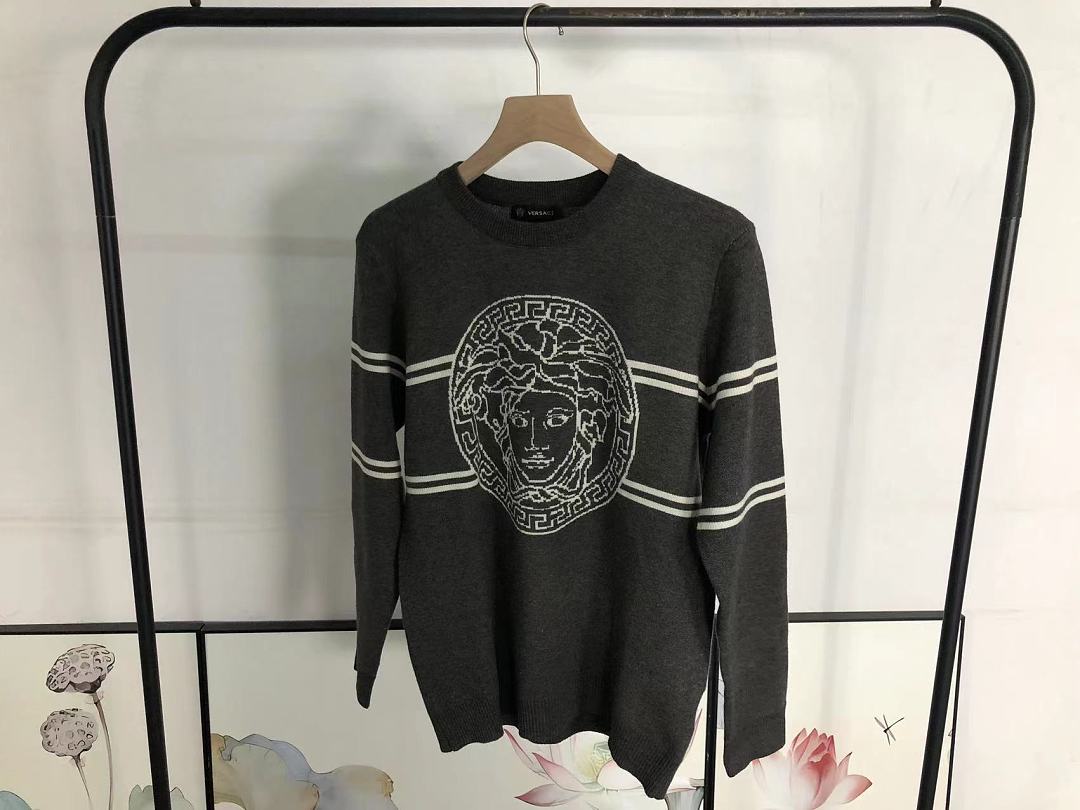 Versace 208 V⭐⭐SA⭐E SWEATER 3208111621 (Im 170Cm 60Kg I Wear Size XL In The Phot) - Image 17