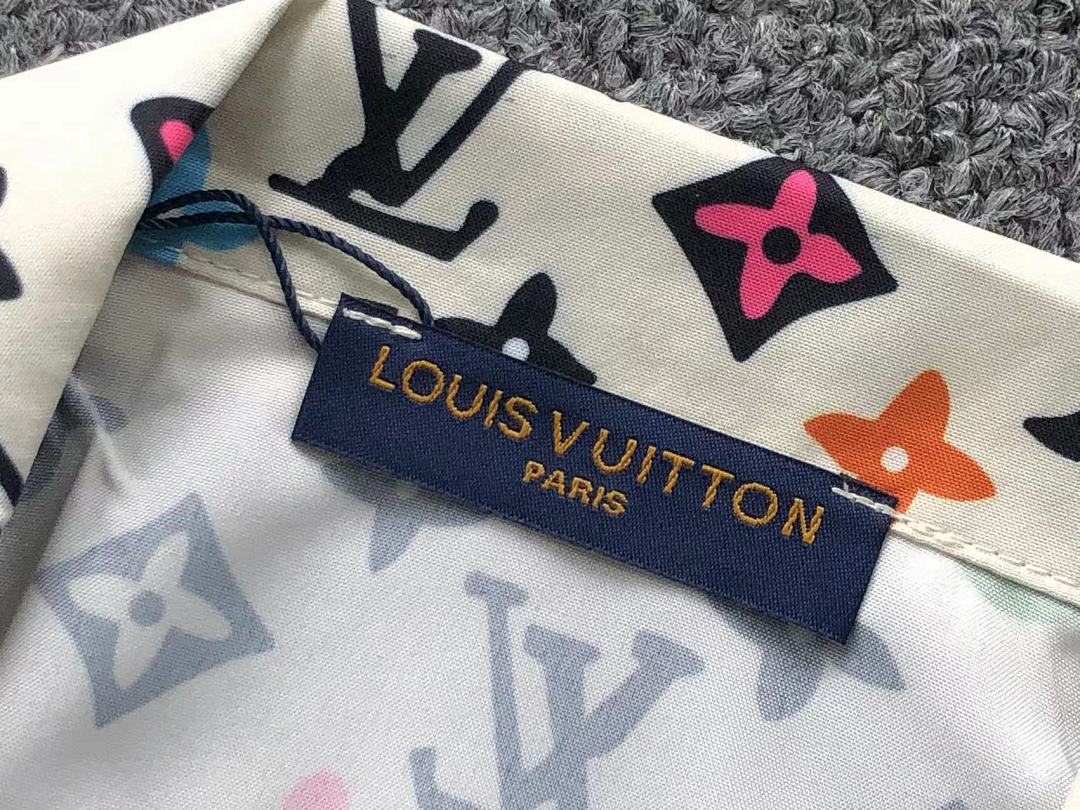 Louis Vuitton SHORTS95 L⭐ SHIRT SHORTS 111201539 (Im 170Cm 55Kg I Wear Size L In The Phot) - Image 14