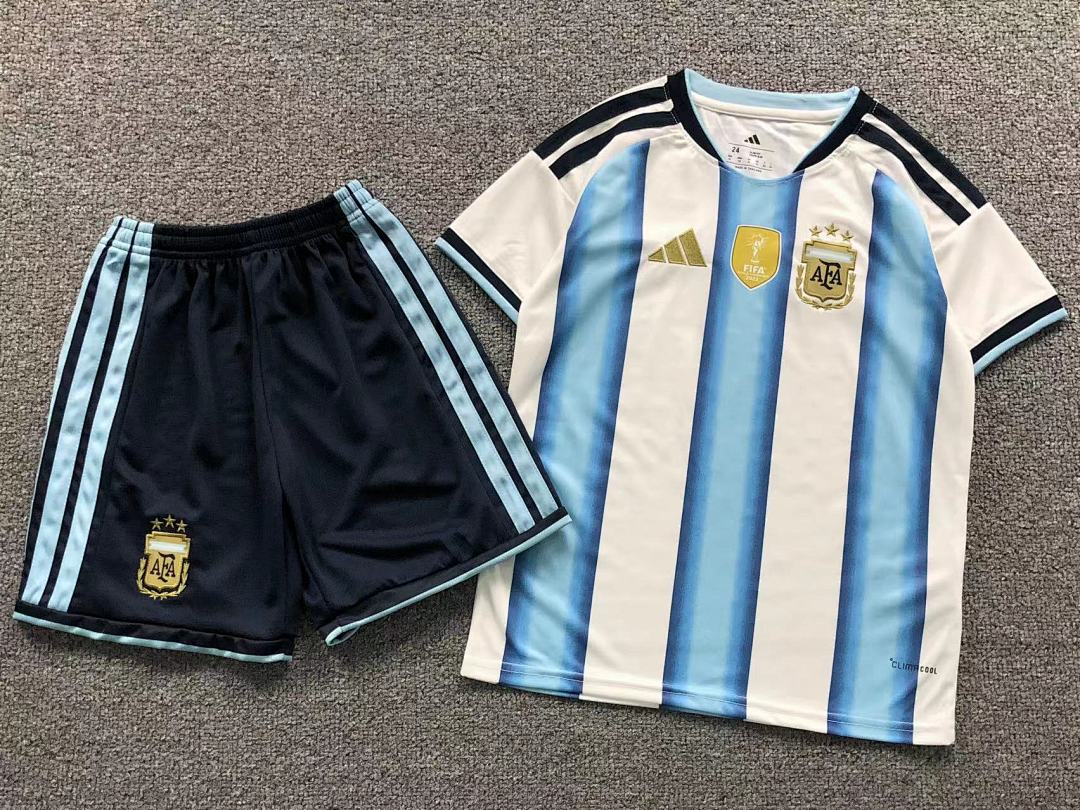 Chanel 75 FOOTBALL T-SHIRT SHORTS - Image 4