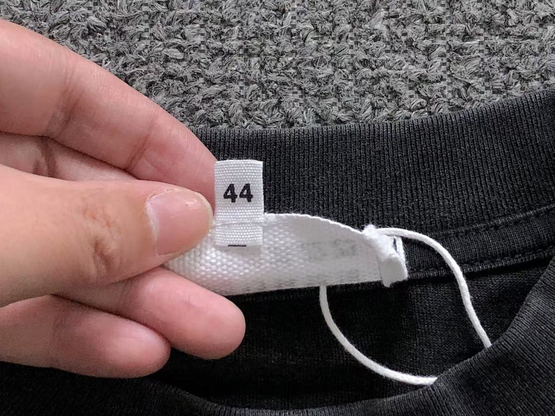 On Running 95 MAISON MARGIELA T-SHIRT 5212435162 (Im 170Cm 60Kg I Wear Size 44 In The Phot) - Image 14