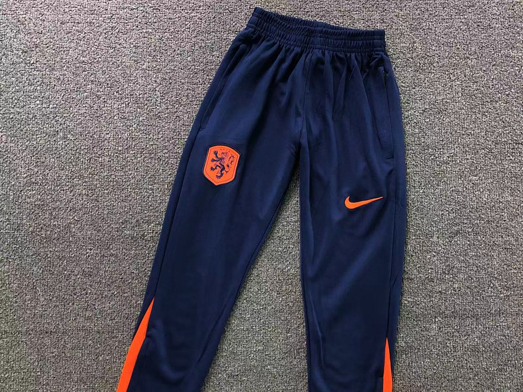 Chanel 135 FOOTBALL LONG SLEEVED TROUSERS - Image 20