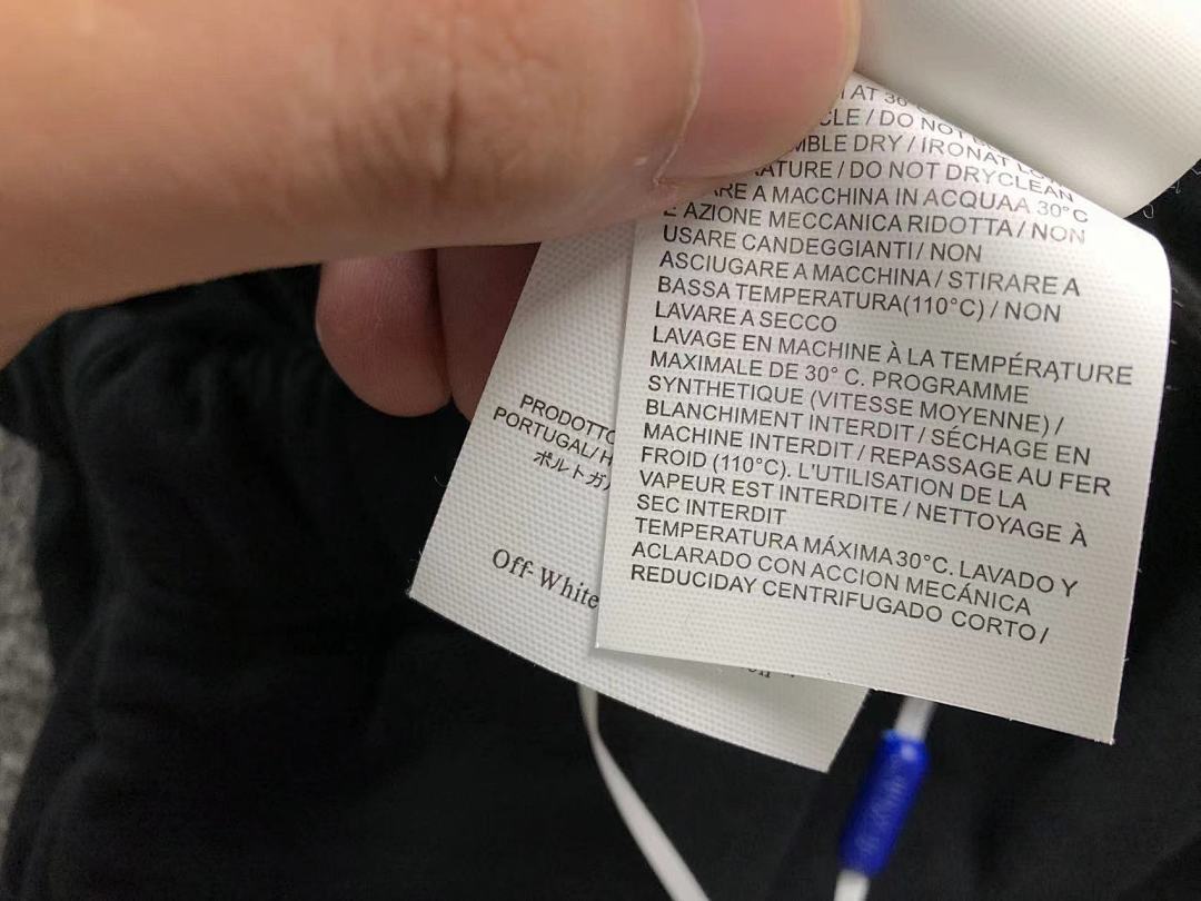 Off-White 136 OFF-WHITE (WHITE SHORTS) - Image 24