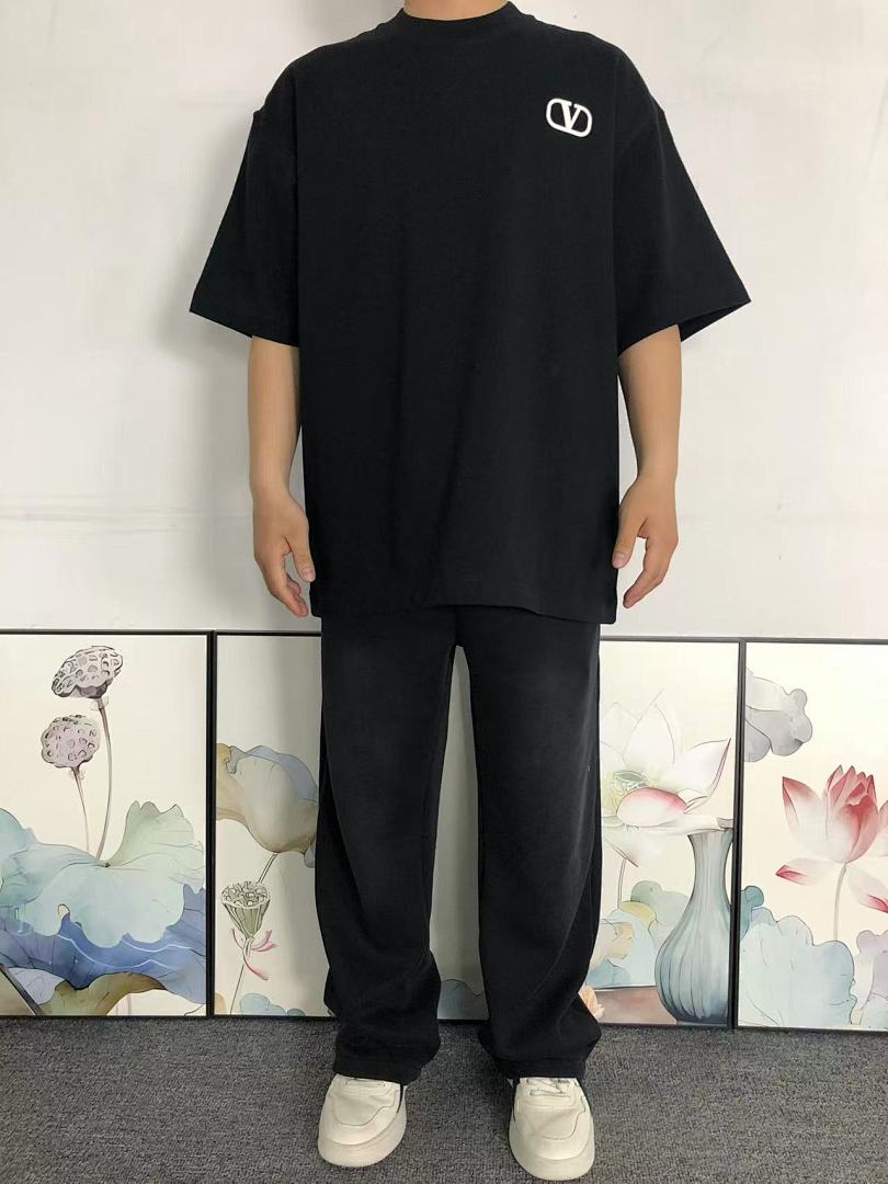Valentino 115 VALENTINO T-SHIRT 2201220604 (Im 170Cm 60Kg I Wear Size L In The Phot) - Image 3