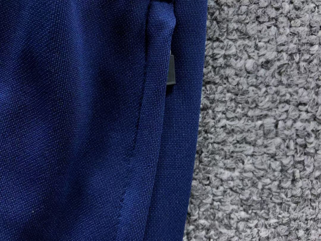 Chanel 135 FOOTBALL LONG SLEEVED TROUSERS - Image 29