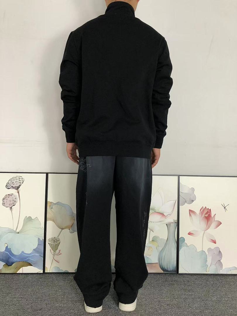 On Running 218 M⭐⭐SON KI⭐S⭐NE HOODIE 31111805122 (Im 170Cm 60Kg I Wear Size L In The Phot) - Image 4
