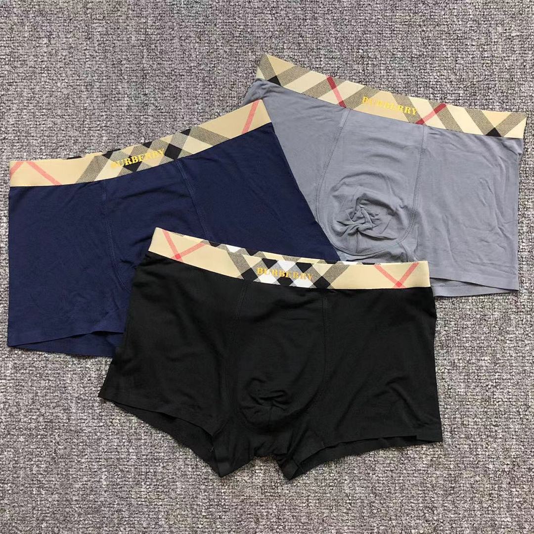 Burberry 85 B⭐R⭐E⭐