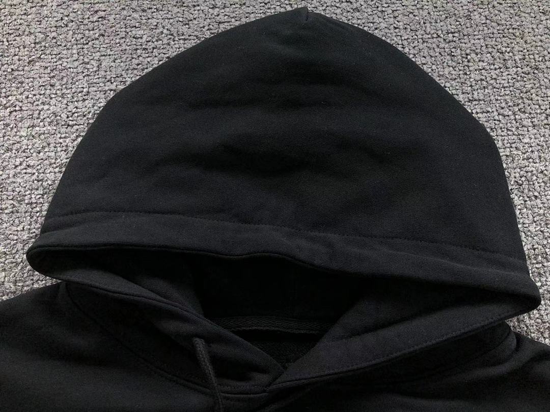 On Running 118 VLONE HOODIE 510112791 (Im 170Cm 60Kg I Wear Size M In The Phot) - Image 25