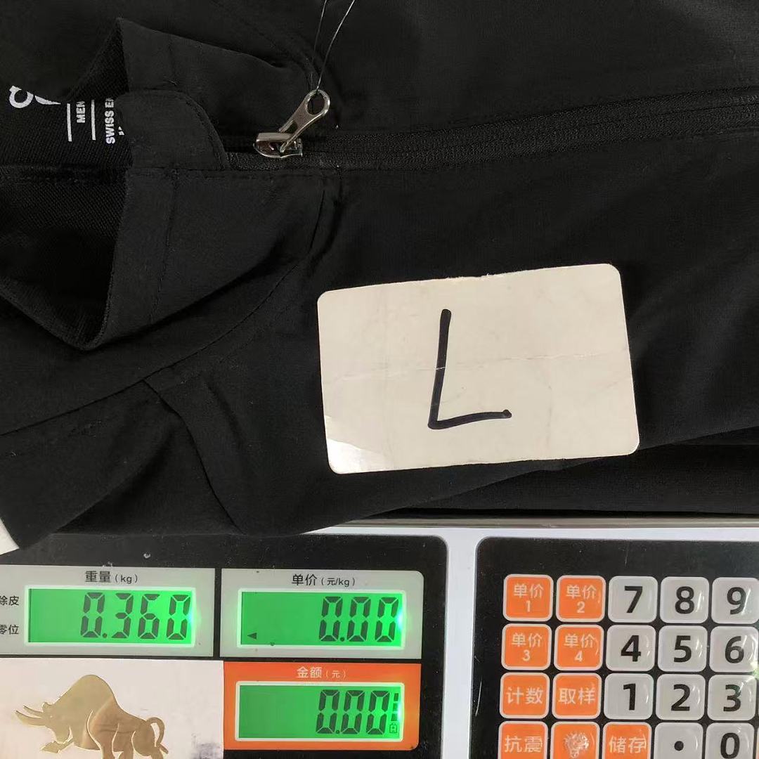 On Running 188 ON JACKET 2205270904 (Im 170Cm 60Kg I Wear Size L In The Phot) - Image 24