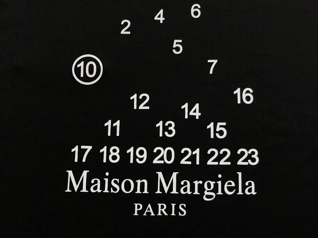 On Running 98 MAISON MARGIELA LONG SLEEVED 58261386 (Im 170Cm 60Kg I Wear Size 46 In The Phot) - Image 15