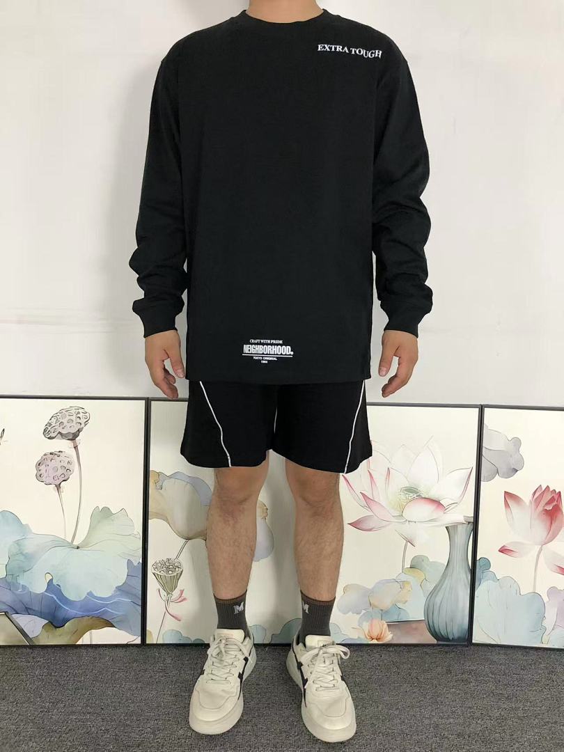 Neighborhood 108 NEIGHBORHOOD LONG SLEEVED 1112112302 (Im 170Cm 60Kg I Wear Size M In The Phot) - Image 3
