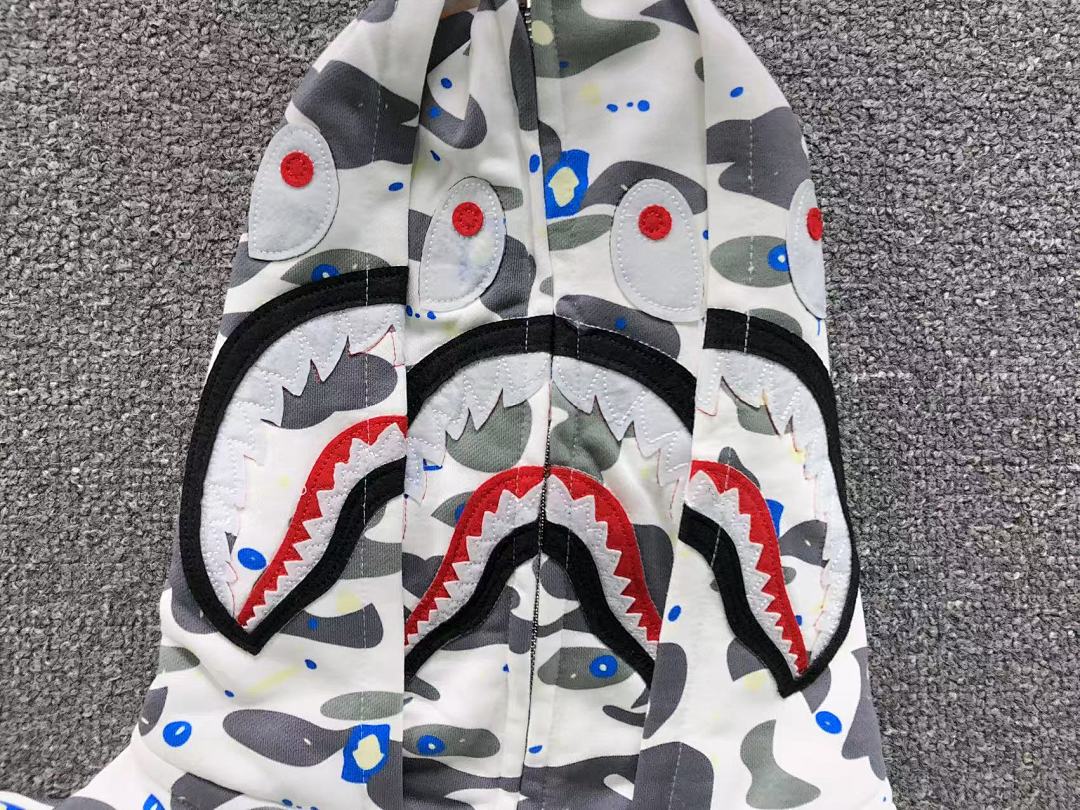 Bape 238 BAPE HOODIE 4111080677 (Im 170Cm 60Kg I Wear Size L In The Phot) - Image 17