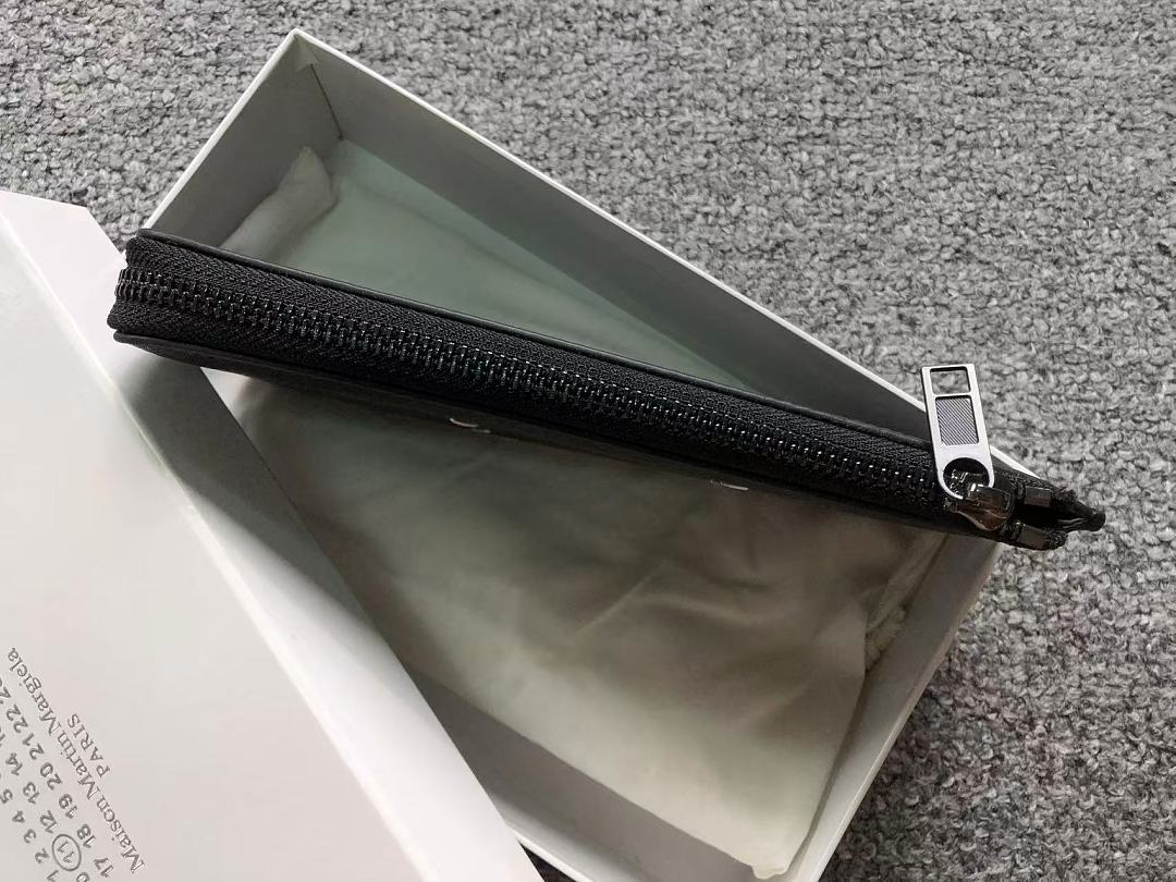 On Running 185 MAISON MARGIELA BAG 3206182721 (Long 21CM* High 11CM) - Image 6