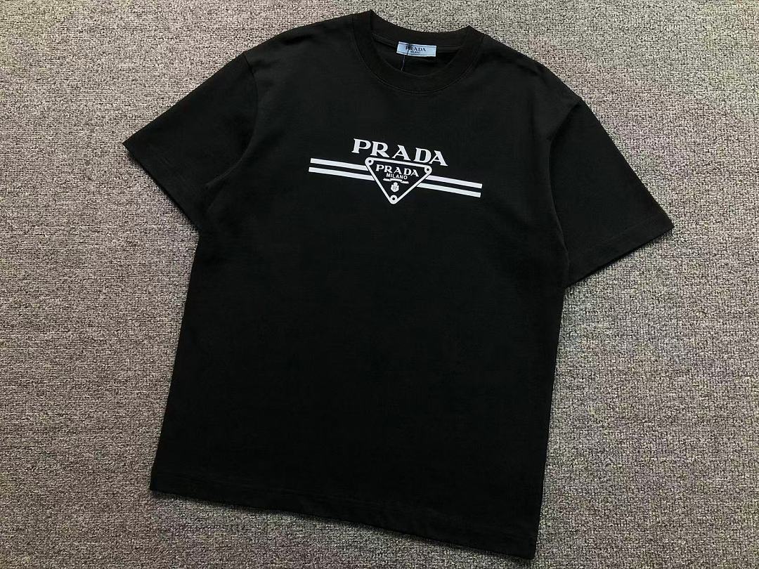 Prada 115 P⭐A⭐A T-SHIRT 3204181021 (Im 170Cm 60Kg I Wear Size M In The Phot) - Image 10