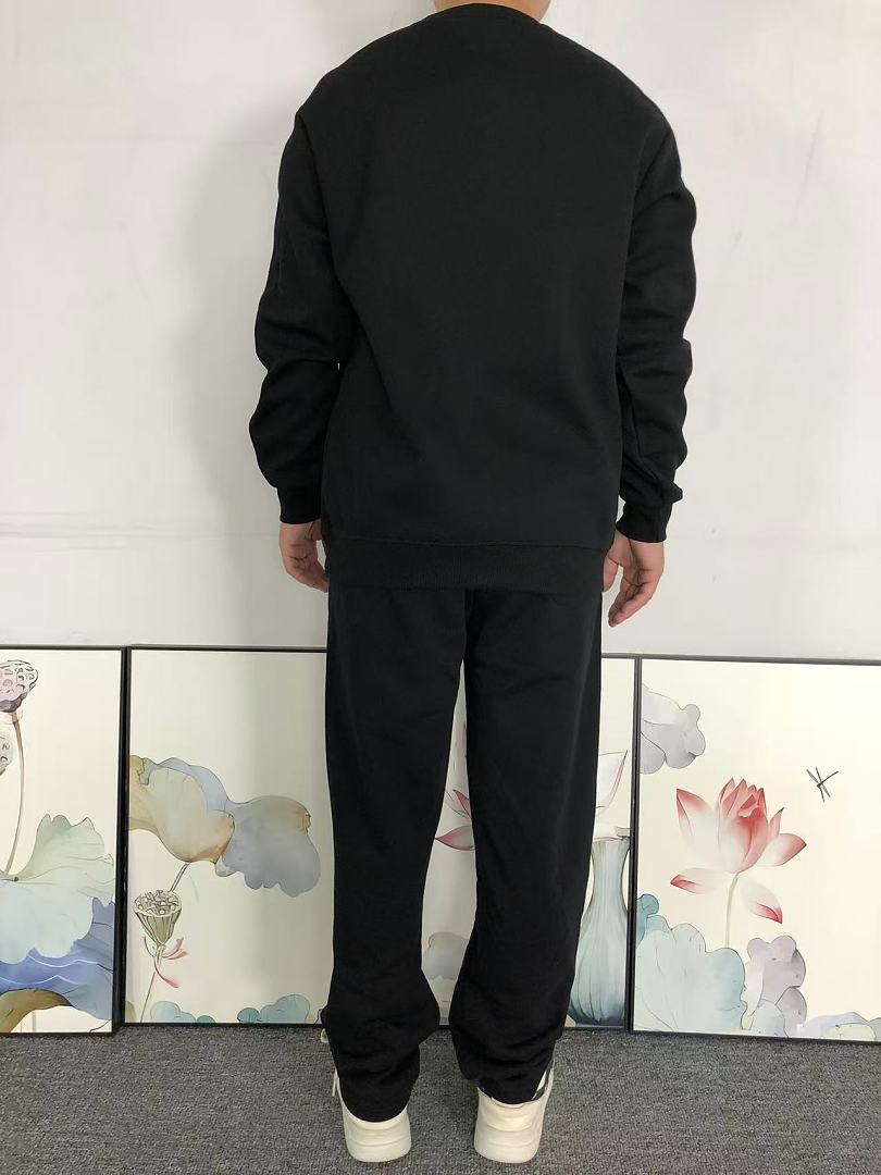 On Running 168 ON HOODIE 2207091004 (Im 170Cm 60Kg I Wear Size L In The Phot) - Image 4