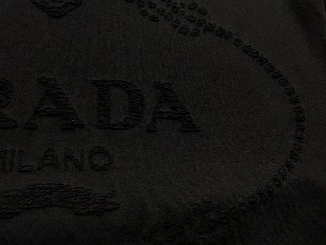 Prada SHORTS P⭐A⭐A T-SHIRT - Image 17