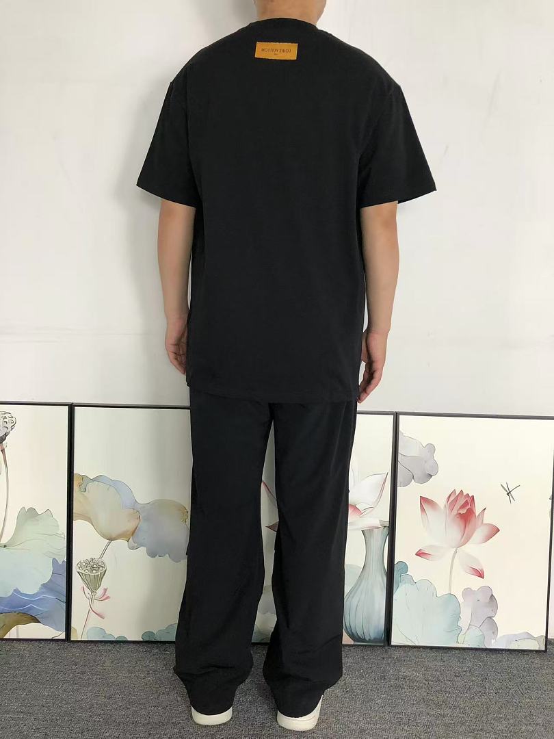 Louis Vuitton 128 L⭐ T-SHIRT 3204223721 (Im 170Cm 60Kg I Wear Size M In The Phot) - Image 4