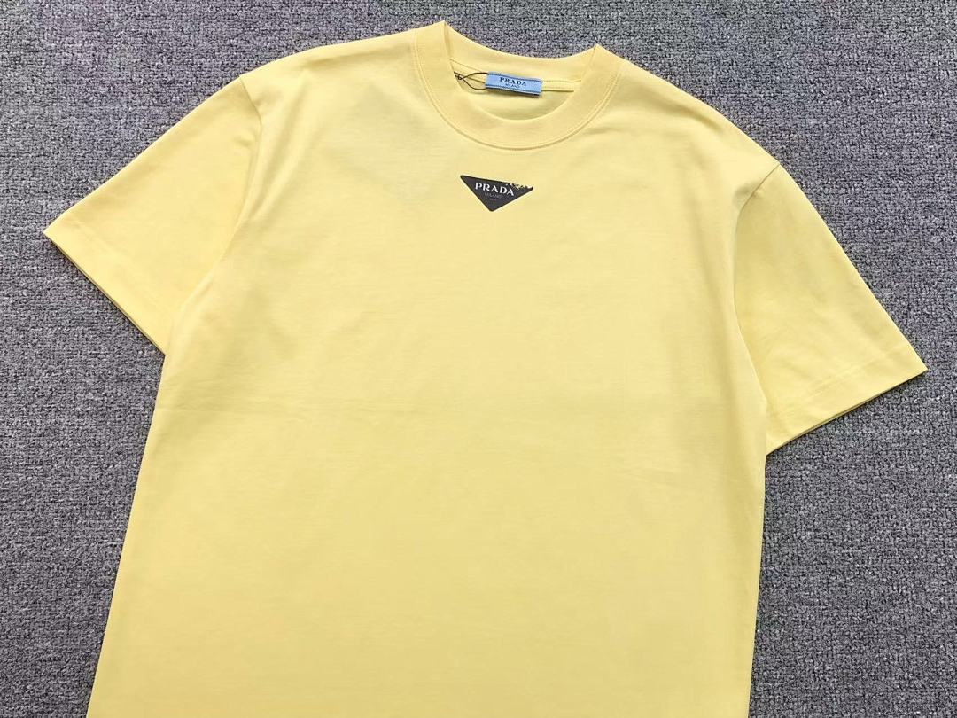 Prada 115 P⭐A⭐A T-SHIRT 3203244521 (Im 170Cm 60Kg I Wear Size M In The Phot) - Image 13